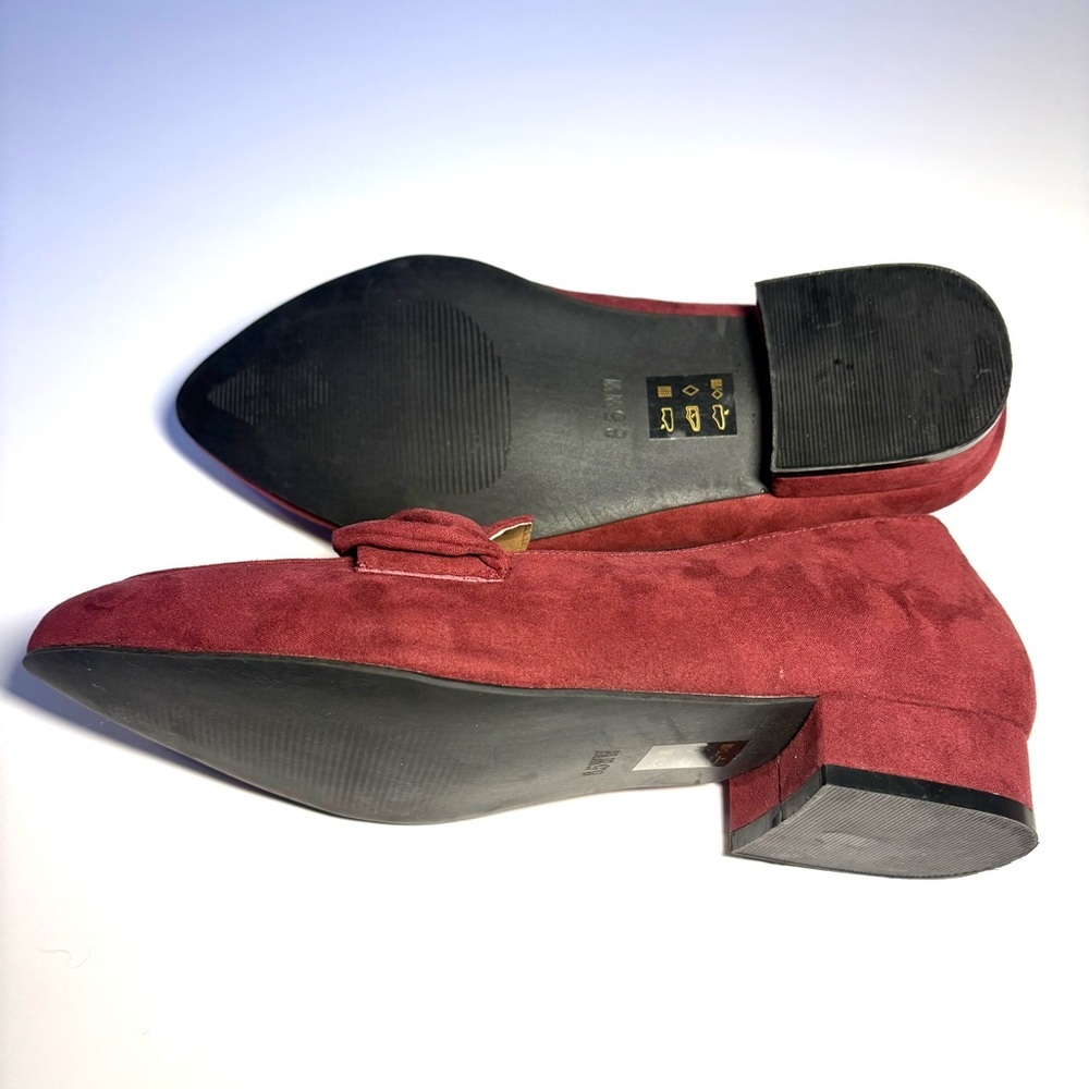 Penningtons burgundy Loafers with Bow like accent, low heel, Sz 8.5 WW, like new - Picture 6 of 9